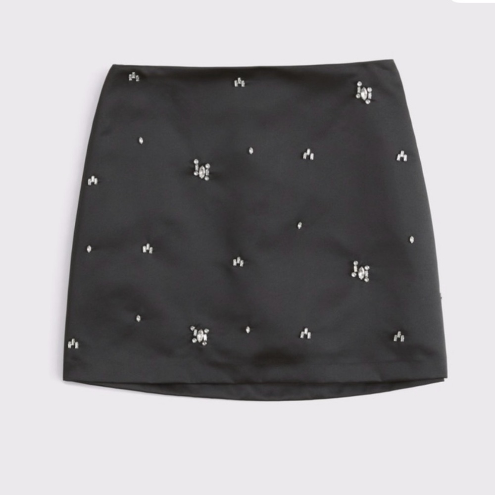 Abercrombie & Fitch / The A&F Scarlett Black Satin Mini Skort